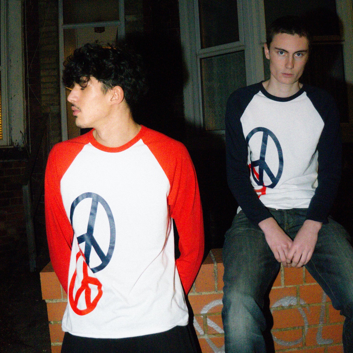 peace longsleeve blue