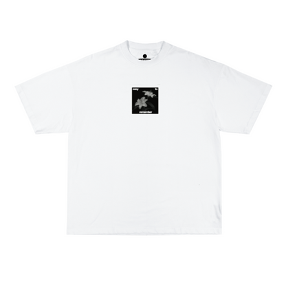 lillies tee white